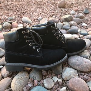 Dolls Kill | Weeboo | ankle boots | size 8